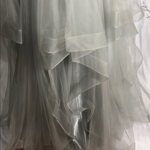 Gorgeous lace ruffles prom dress - Picture 7 of 8